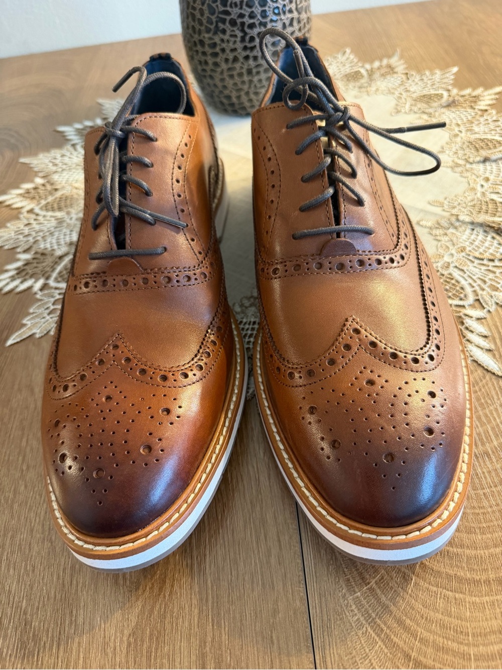 Men’s Cole Haan Wing Tipped Toe Oxfords made in Vietnam 12 M NWOB - Picture 2 of 10
